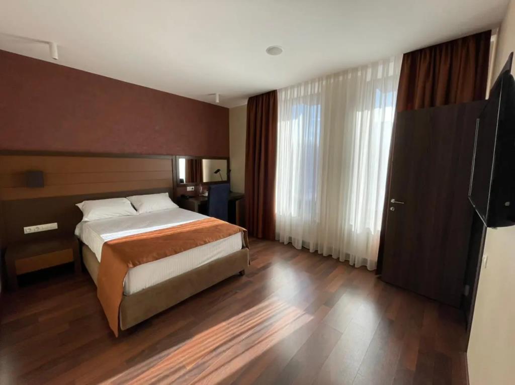 Granat Hotel 3*