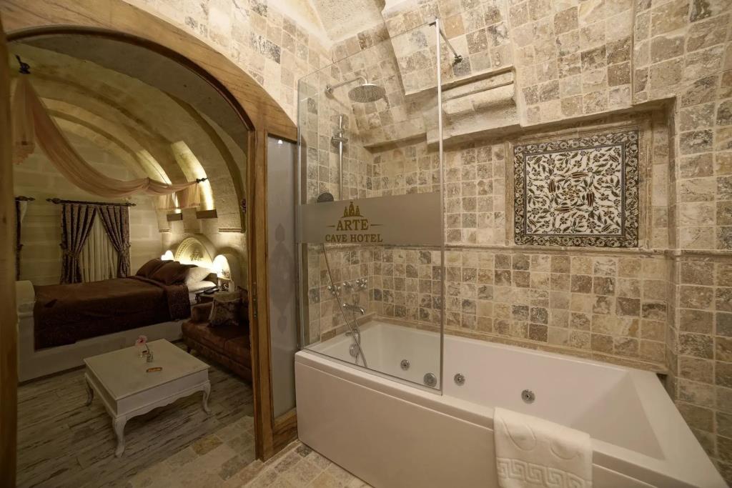 Arte Cave Hotel 0*