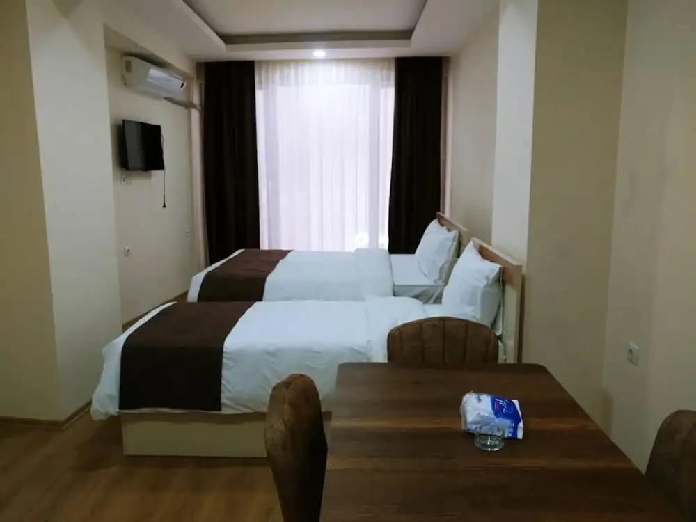 Newaz Hotel 0*