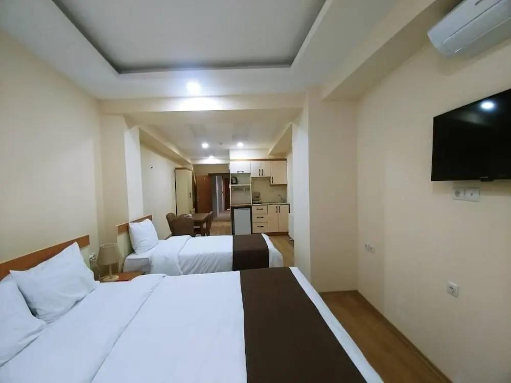 Newaz Hotel 0*