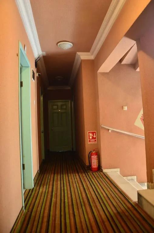 Hikmethan Otel 0*