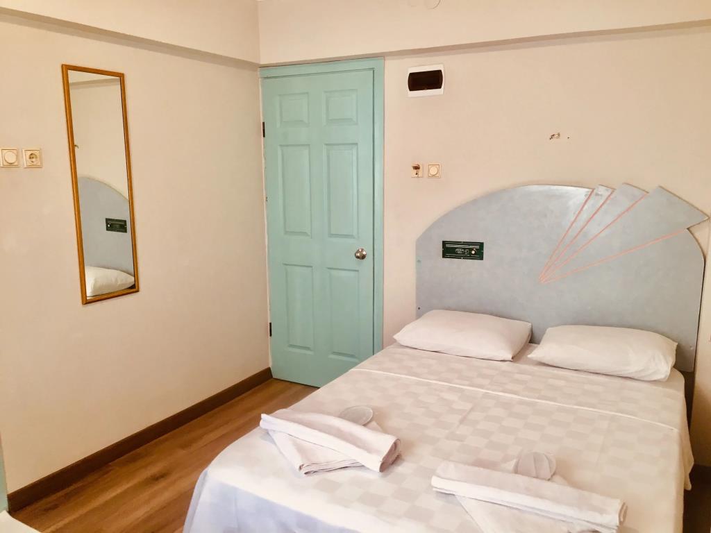 Hikmethan Otel 0*