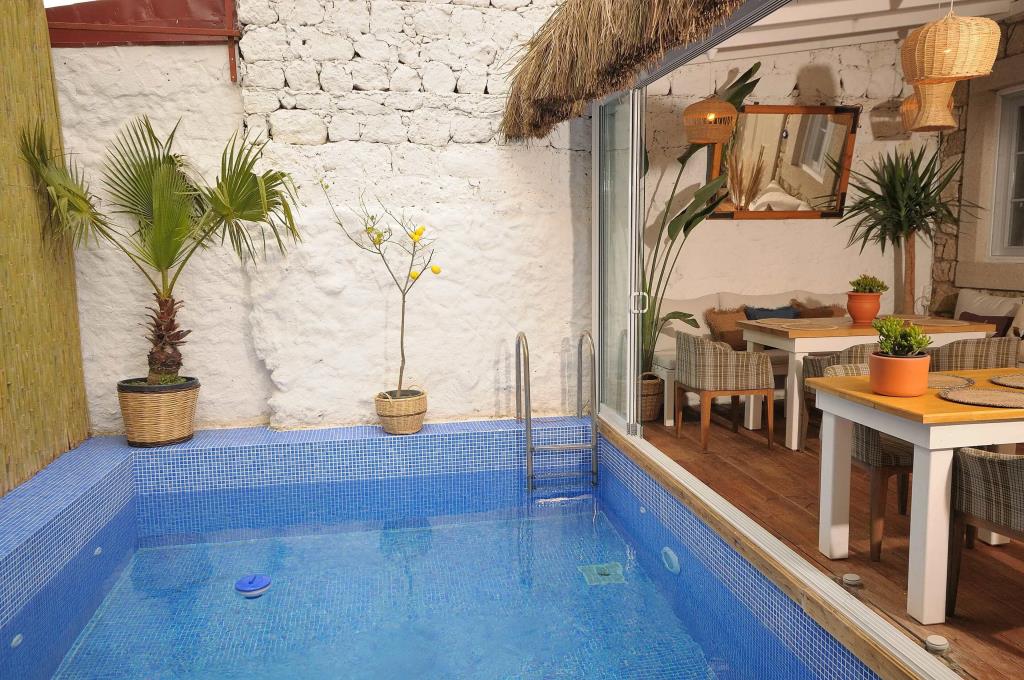 Hera Butik Hotels Alacati 0*