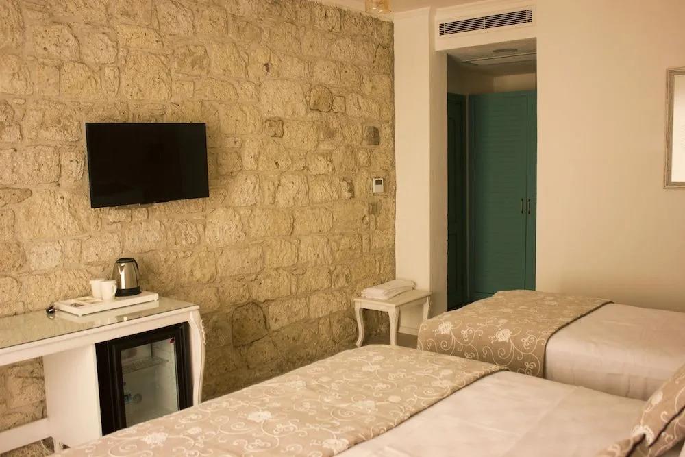 Avlu Alacati Butik Otel 0*