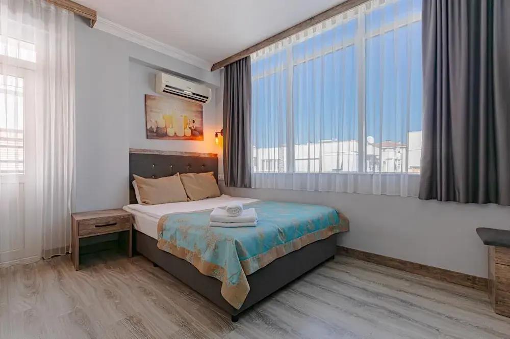 Seven City Hotel 0*
