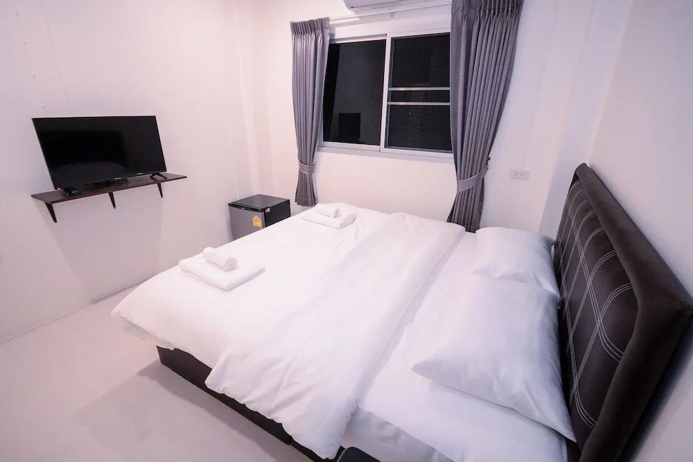 U-need Guesthouse 2*