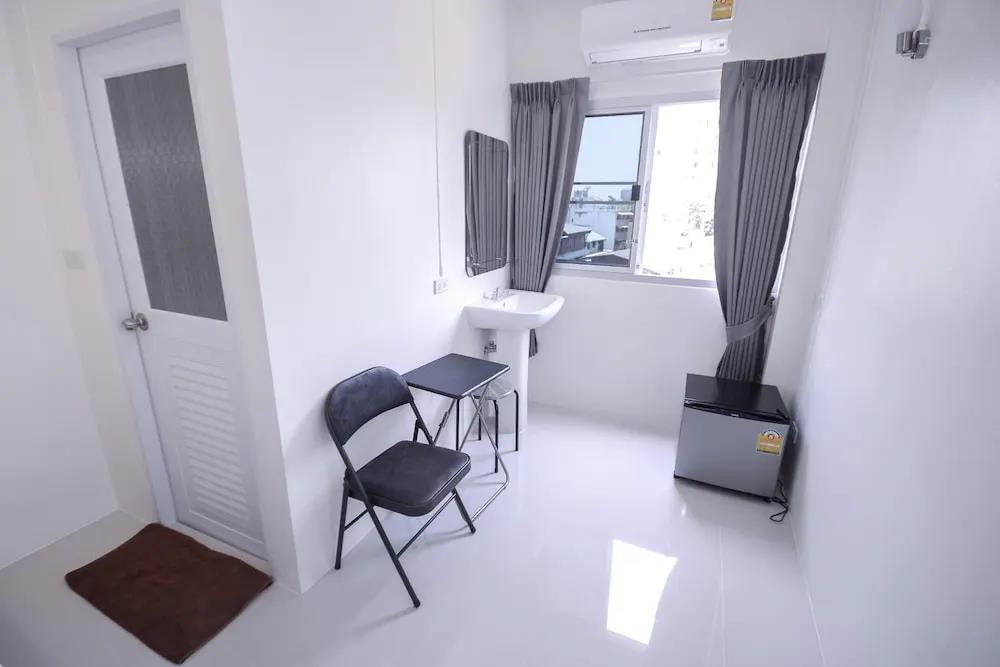 U-need Guesthouse 2*