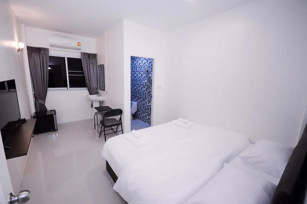 U-need Guesthouse 2*