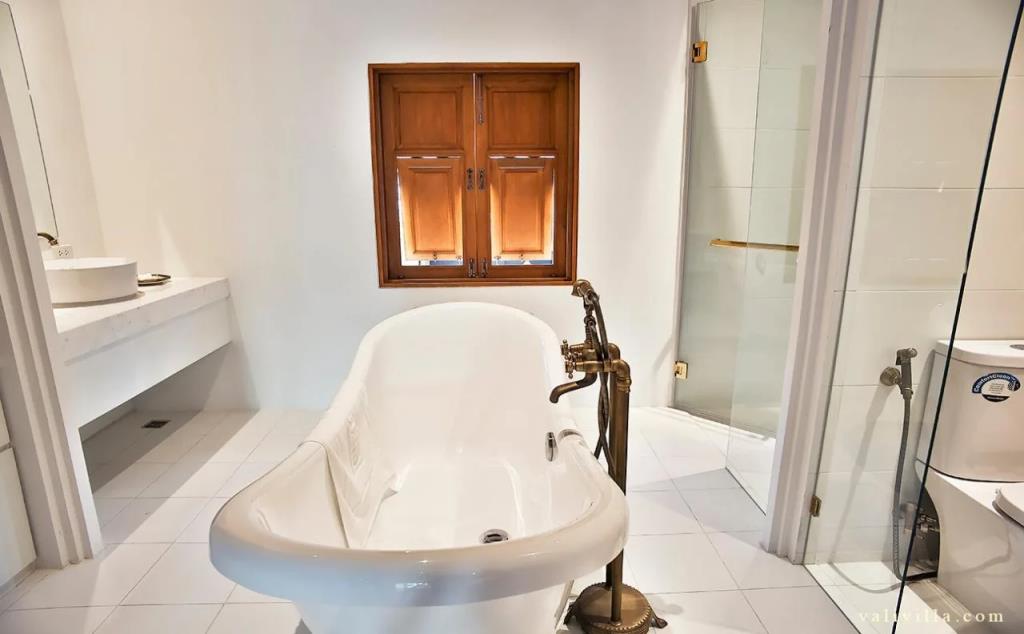 Vali Villa Bangkok 0*