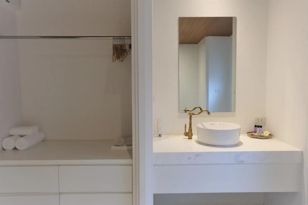 Vali Villa Bangkok 0*