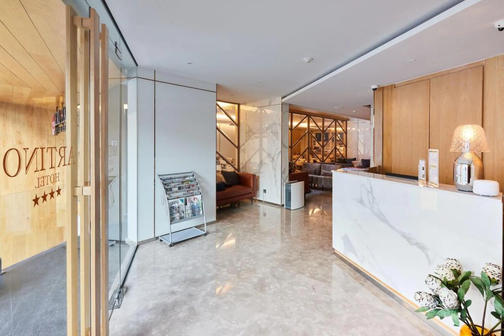 Artino Hotel 3*