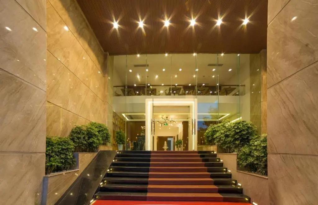 Hai Trieu Hotel 3*