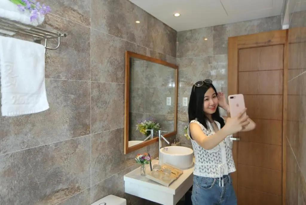 Hai Trieu Hotel 3*