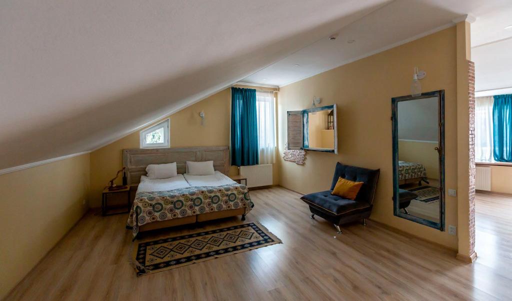 Gvino Minda Hotel 3*