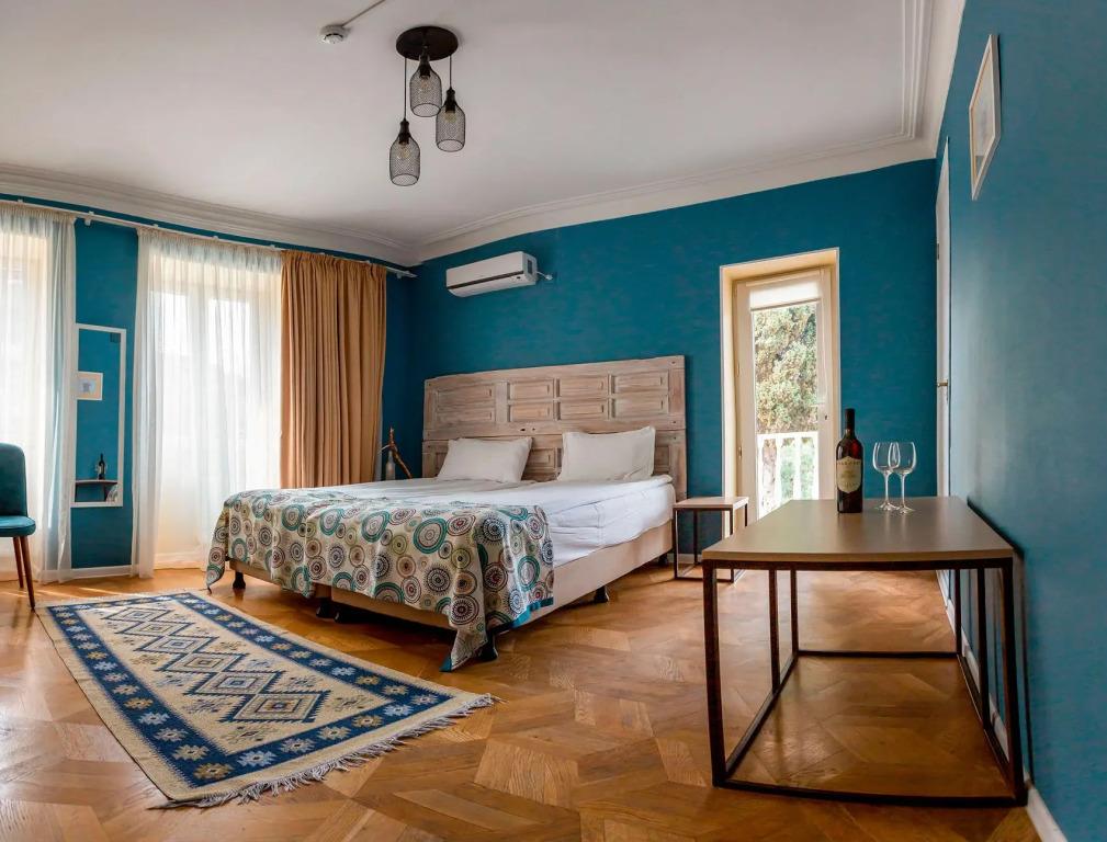 Gvino Minda Hotel 3*