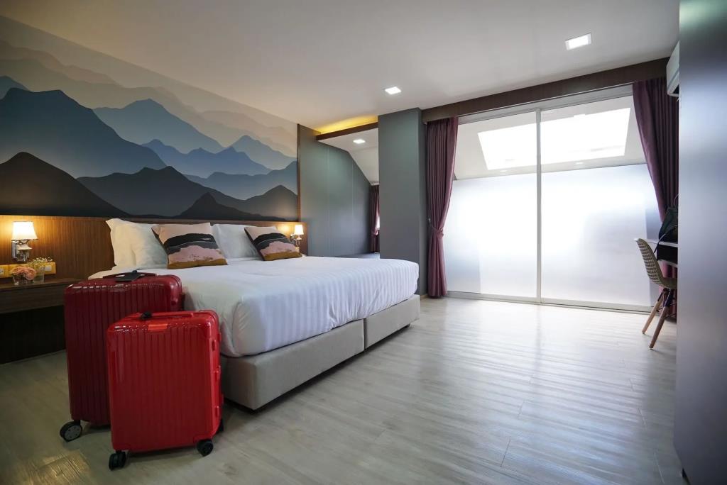 The Qube Fifty Hotel 3*