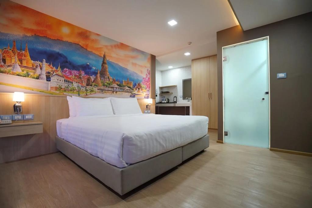 The Qube Fifty Hotel 3*