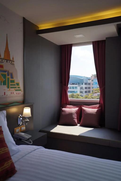 The Qube Fifty Hotel 3*
