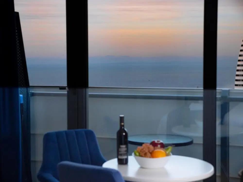 Royal Sea Breeze Apartment 0*