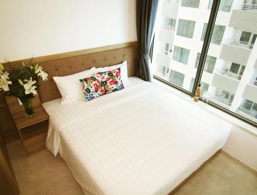 SoHo Apartment 0*