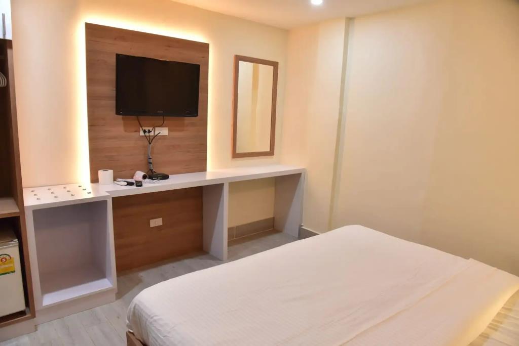 Rose Nana Hotel 2*