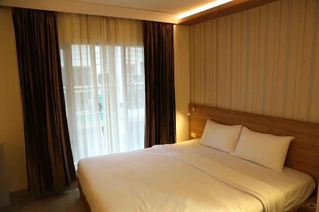 Rose Nana Hotel 2*