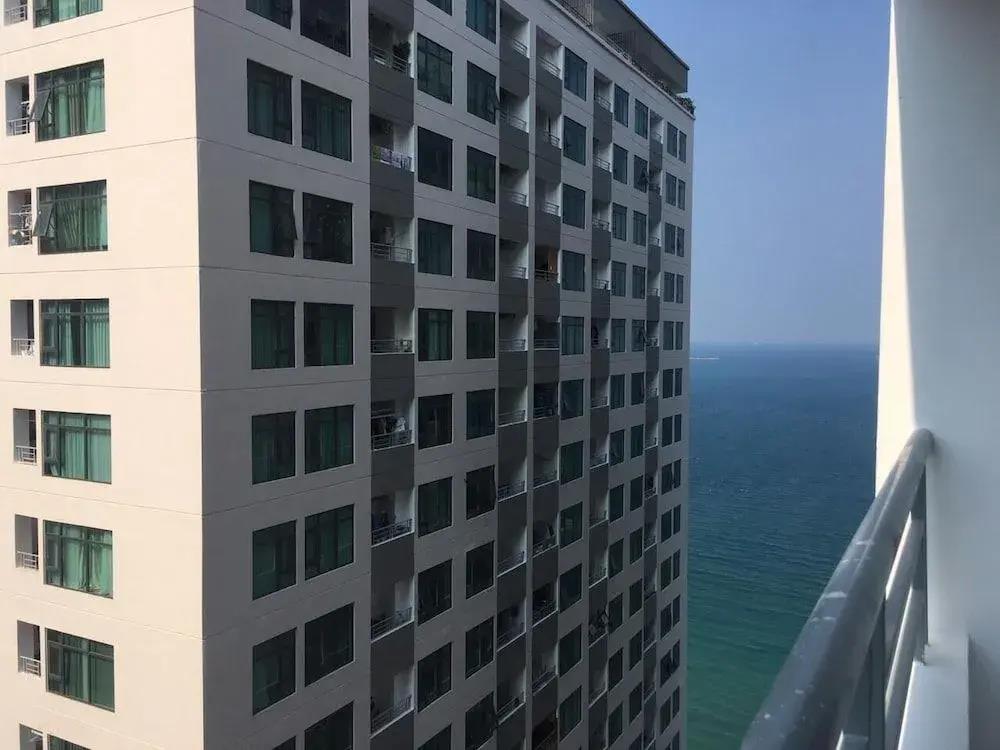 VINestate Apartments 0*