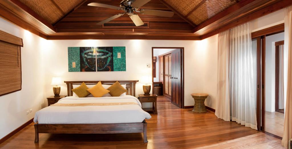 Baan Banburee 0*