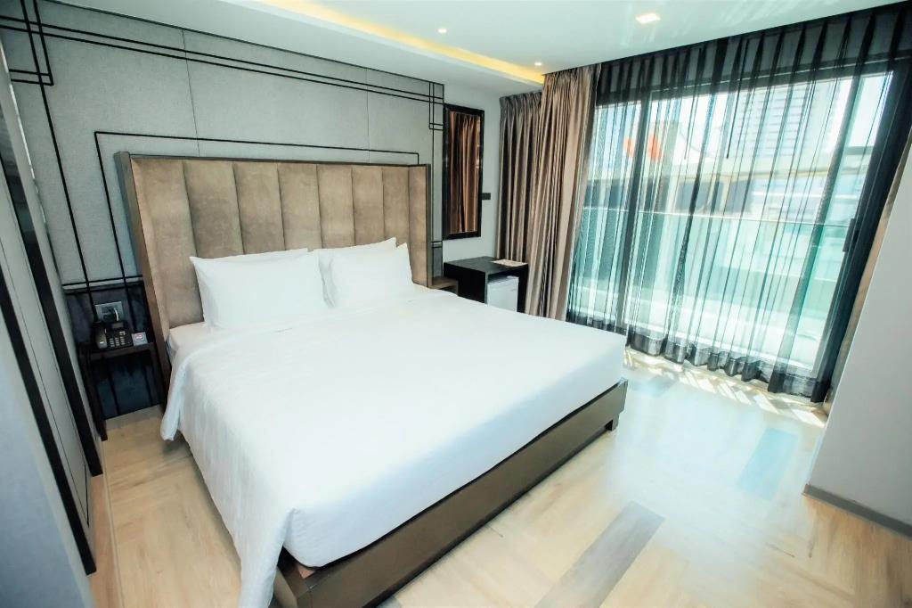 First Pride Hotel 3*