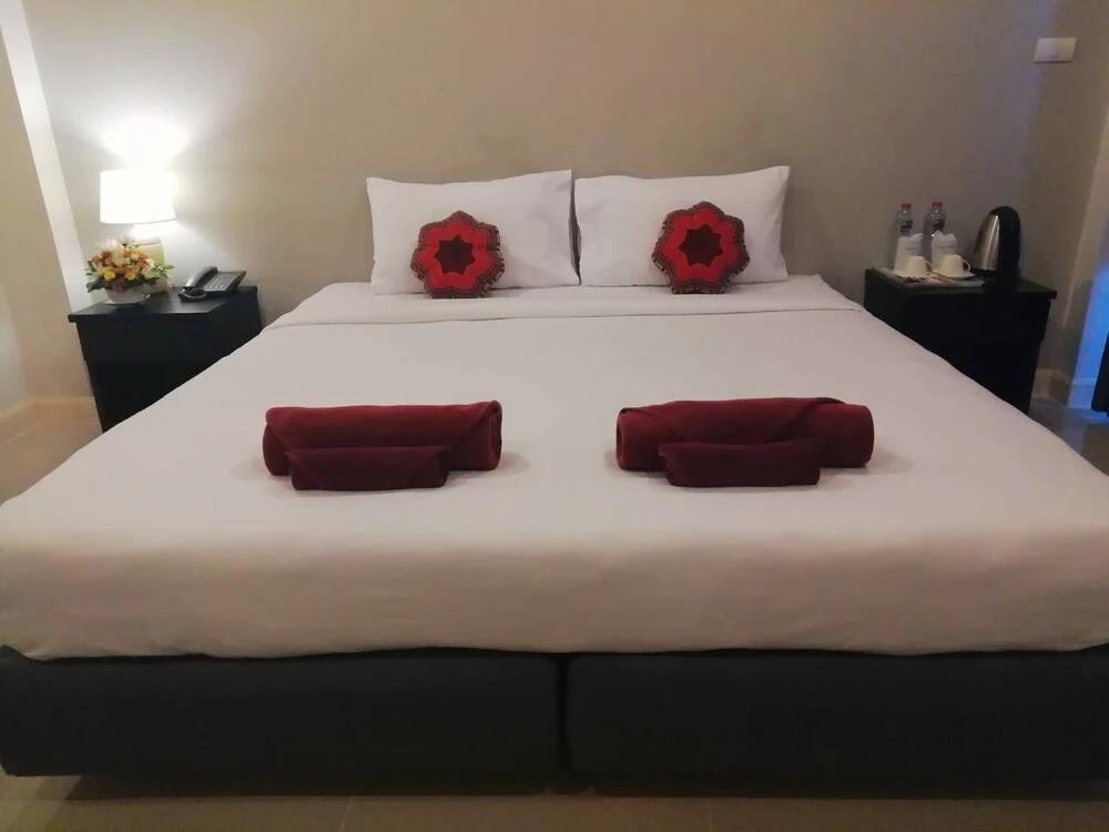 May House Karon Beach 3*