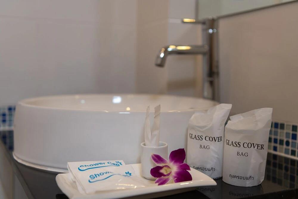 May House Karon Beach 3*