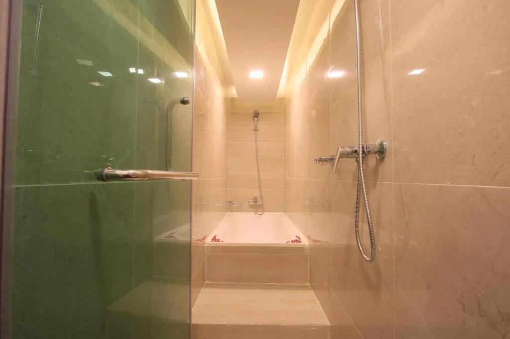 Pratunam Atrium Hotel 3*