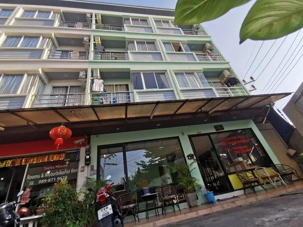 Lanting House Phuket 2*