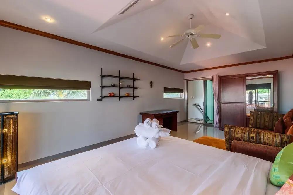 Amber Pool Villa 0*