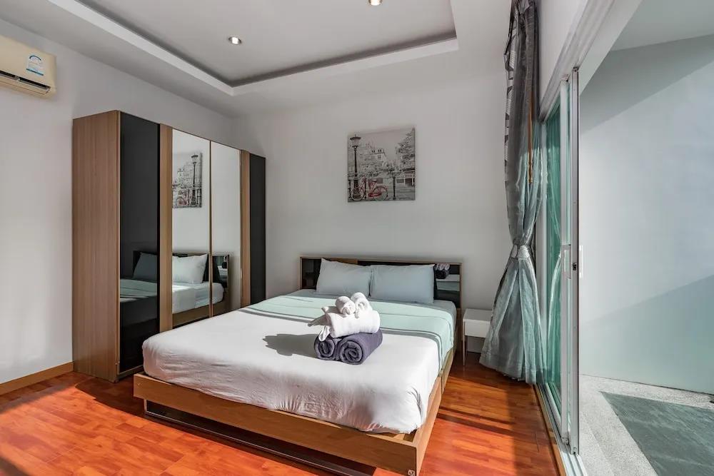 Trixie Town House Unit 2 0*