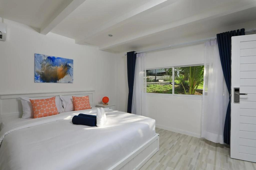 Kata White Villas 3*