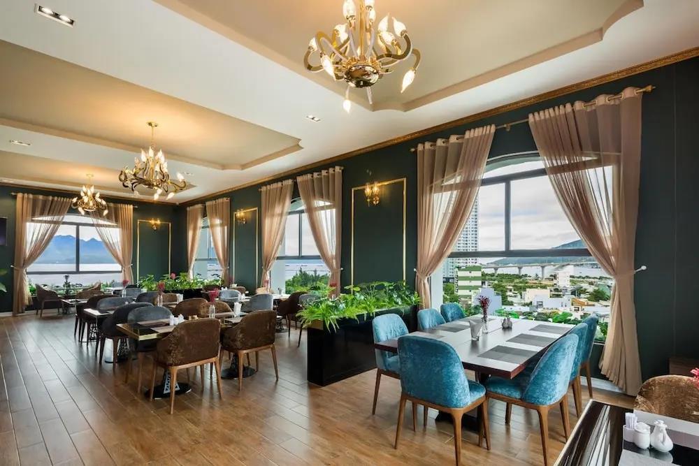 Lupin Boutique Hotel 3*