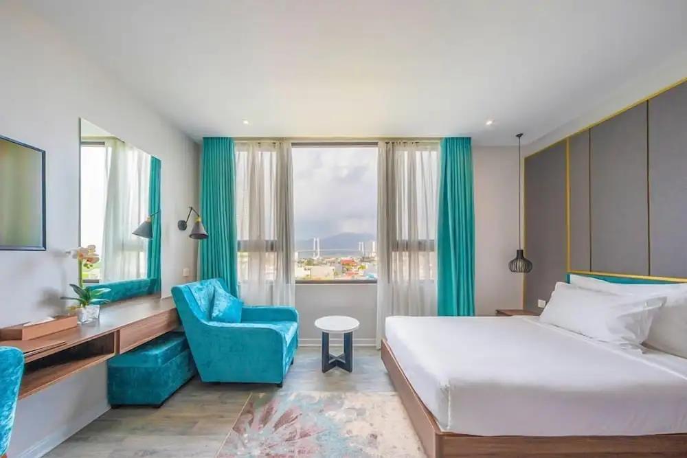 Lupin Boutique Hotel 3*