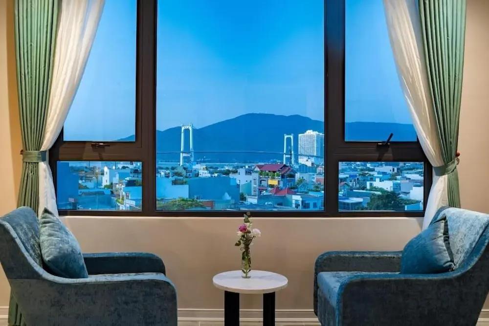 Lupin Boutique Hotel 3*