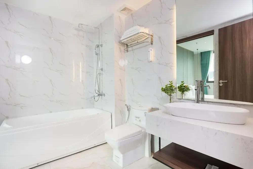 Lupin Boutique Hotel 3*