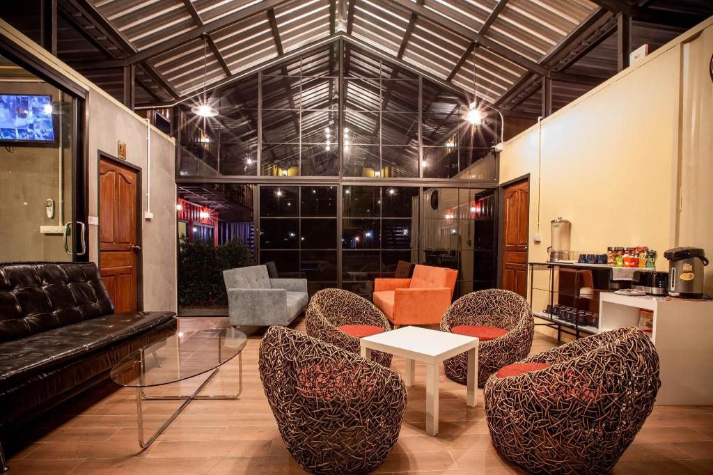 Tuscany Land Resort Donmuang 3*