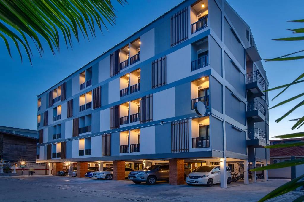 Plaai Play Hotel 3*