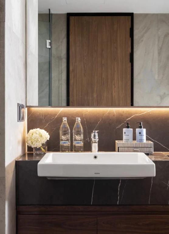 Walton Suites Sukhumvit ex. Shama Luxe Sukhumvit Bangkok 4*