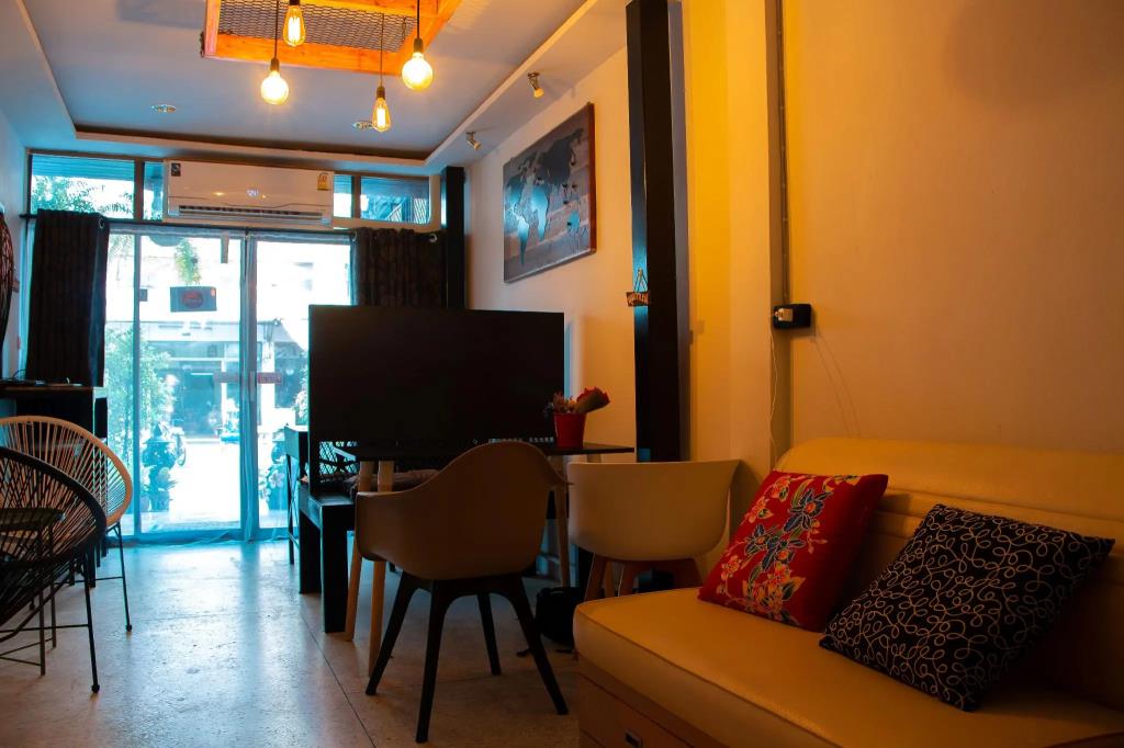 Acozyposhtel 2*
