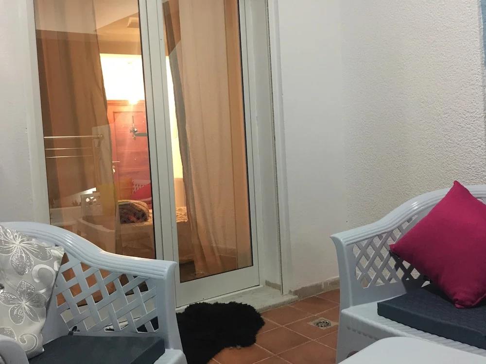 Studio Apartment Beach Front 0*