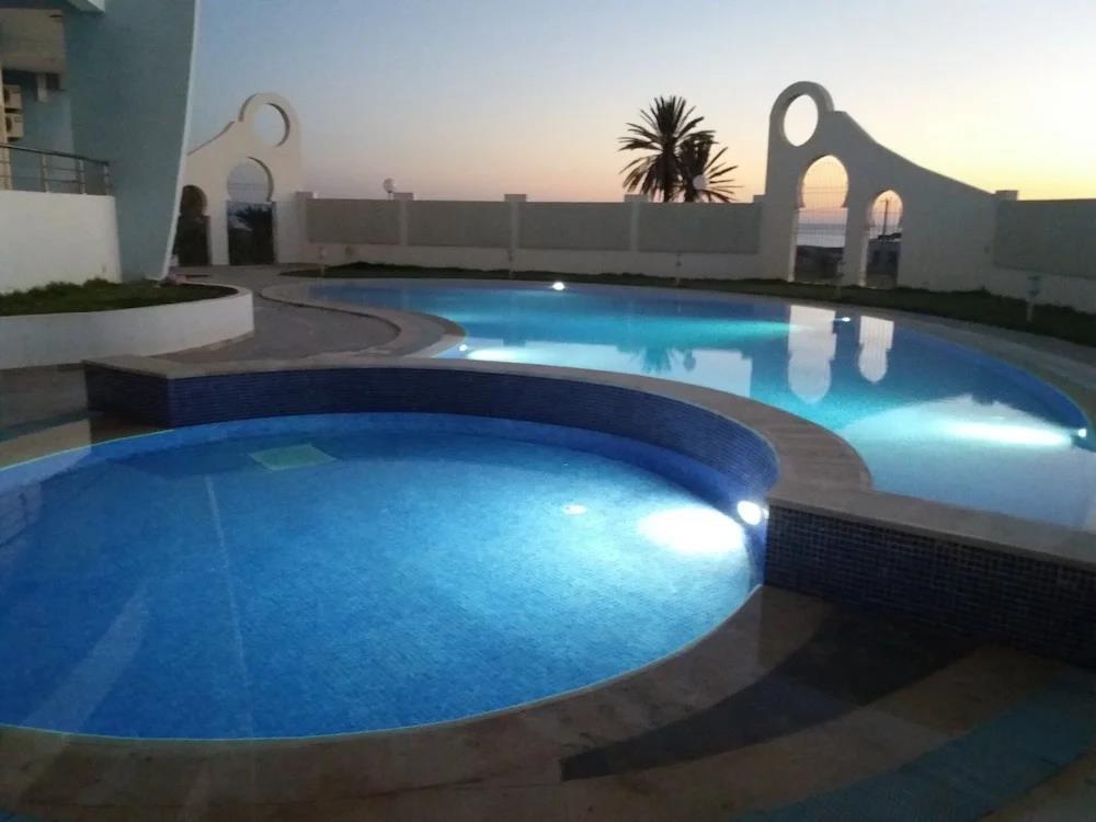 Studio Apartment Beach Front 0*