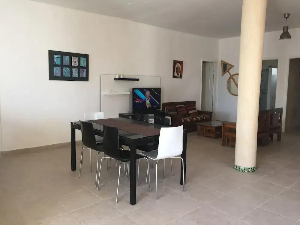 Independent Villa With Private Pool, Covered Parking 0*