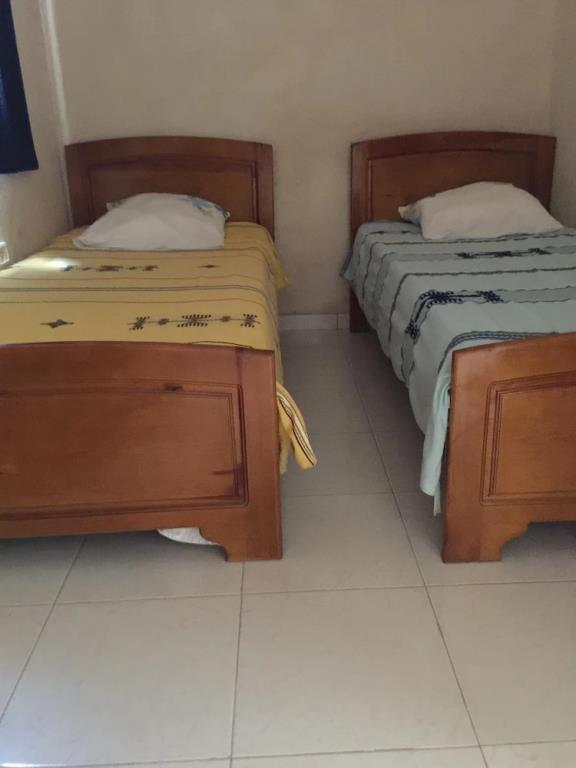 Independent Villa With Private Pool, Covered Parking 0*