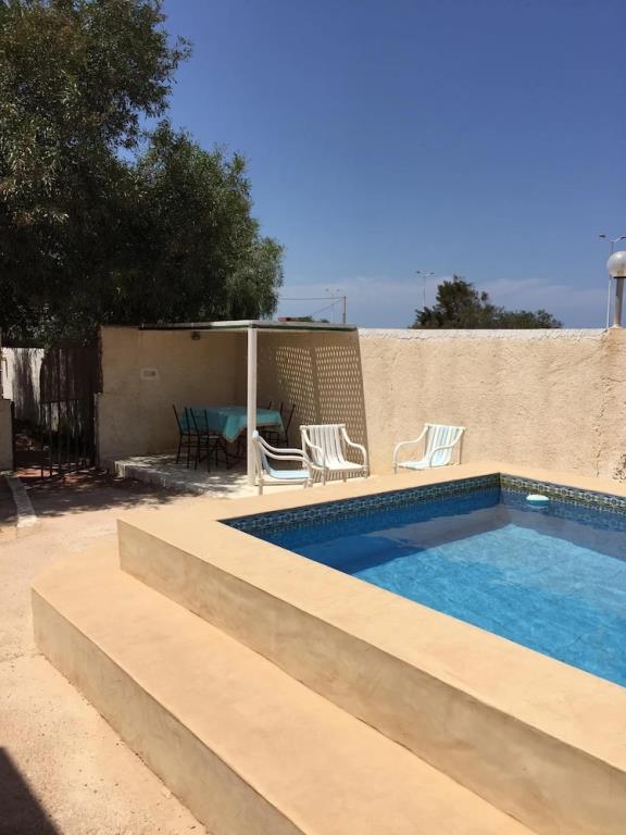 Independent Villa With Private Pool, Covered Parking 0*