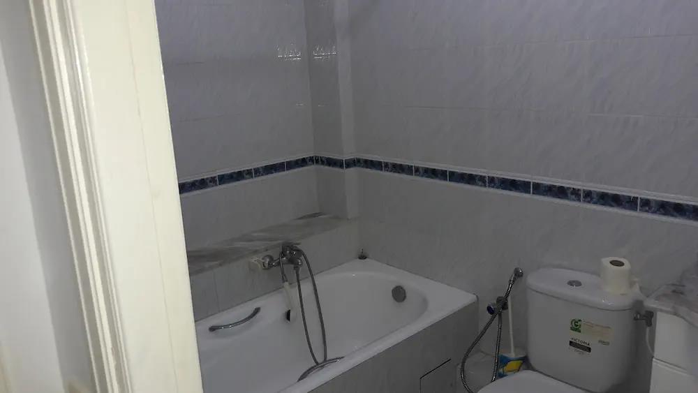 Spacious Very Modern Apartment Richly Furnished 0*